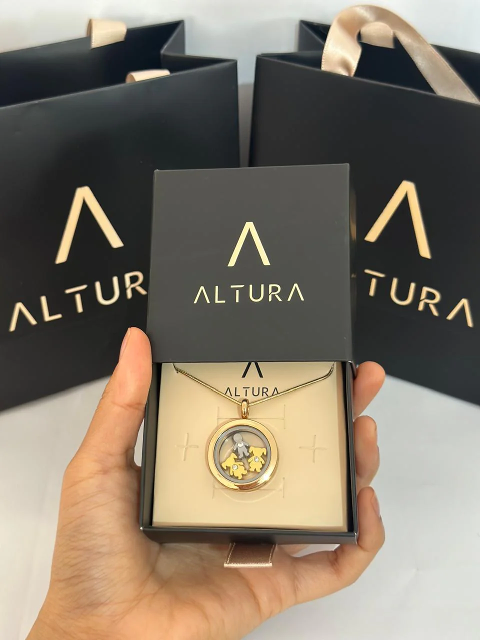 COLLAR CÚPULA DE AMOR - Image 3