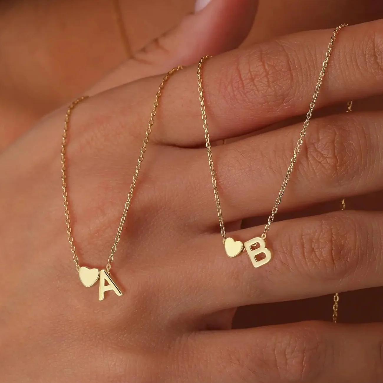 COLLAR INICIAL + CORAZÓN - Image 7